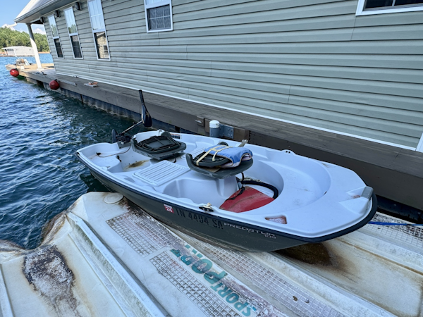 Custom-20 x 43 Floating Cabin  Approx 812sqft 2006 -Norris Lake-Tennessee-United States-6089994