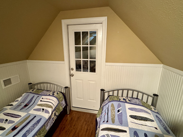 Custom-20 x 43 Floating Cabin  Approx 812sqft 2006 -Norris Lake-Tennessee-United States-6089982