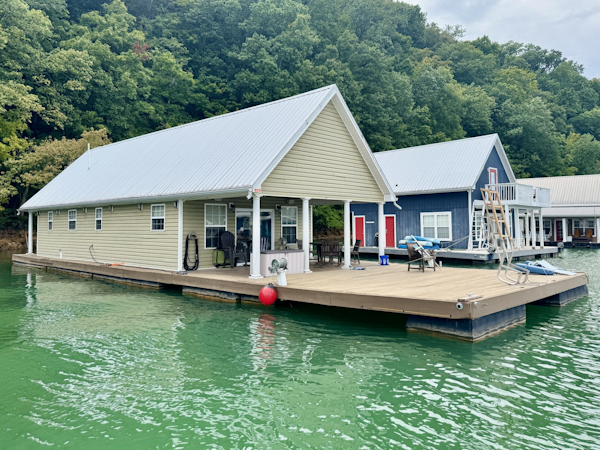 Custom-20 x 43 Floating Cabin  Approx 812sqft 2006 -Norris Lake-Tennessee-United States-6090033
