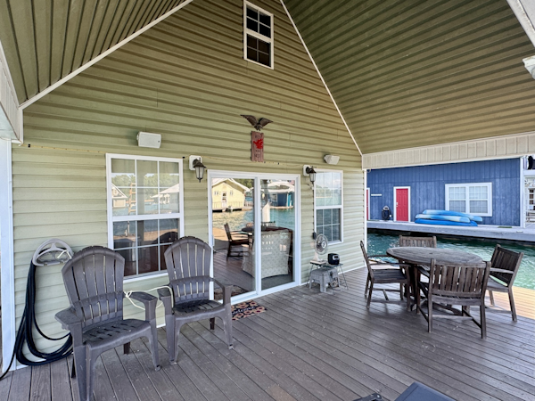 Custom-20 x 43 Floating Cabin  Approx 812sqft 2006 -Norris Lake-Tennessee-United States-6089931