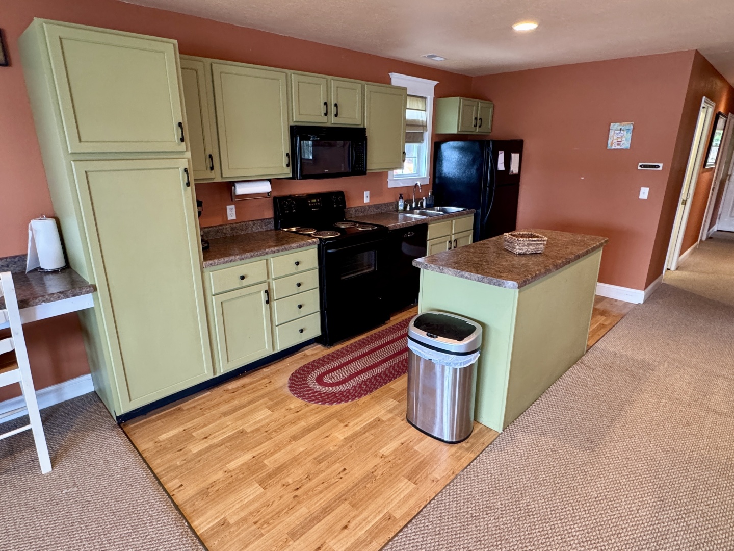 Custom-20 x 43 Floating Cabin  Approx 812sqft 2006 -Norris Lake-Tennessee-United States-6089939 | Thumbnail