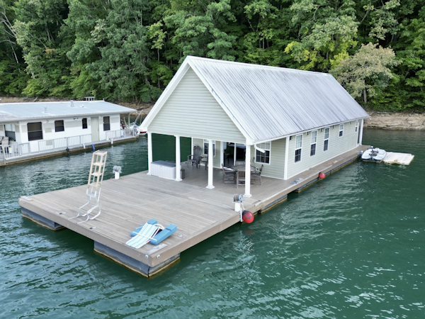 Custom-20 x 43 Floating Cabin  Approx 812sqft 2006 -Norris Lake-Tennessee-United States-6089912