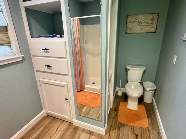 Custom-20 x 43 Floating Cabin  Approx 812sqft 2006 -Norris Lake-Tennessee-United States-6089955