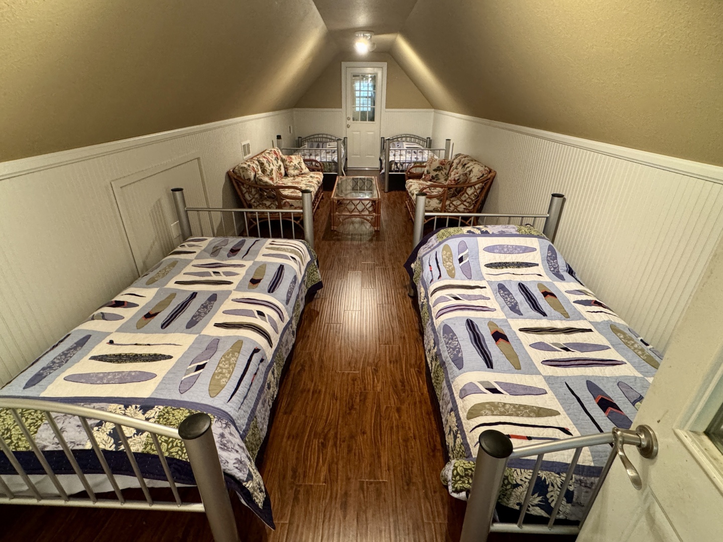Custom-20 x 43 Floating Cabin  Approx 812sqft 2006 -Norris Lake-Tennessee-United States-6089978 | Thumbnail