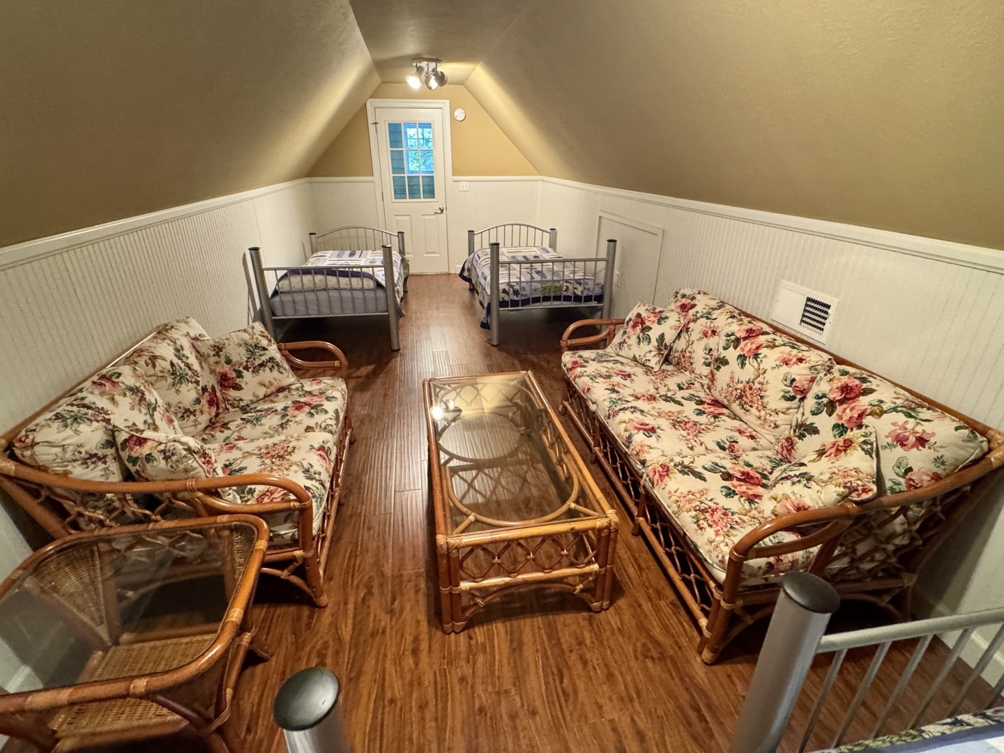 Custom-20 x 43 Floating Cabin  Approx 812sqft 2006 -Norris Lake-Tennessee-United States-6089987 | Thumbnail