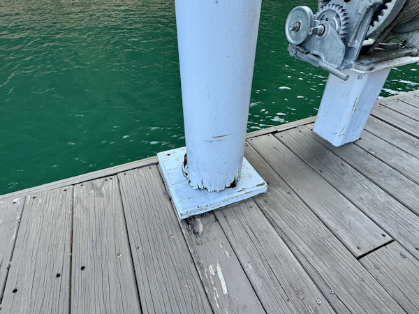 Custom-20 x 43 Floating Cabin  Approx 812sqft 2006 -Norris Lake-Tennessee-United States-6090002