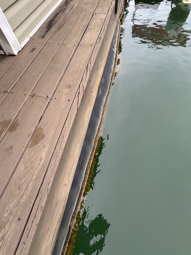 Custom-20 x 43 Floating Cabin  Approx 812sqft 2006 -Norris Lake-Tennessee-United States-6090000 | Thumbnail