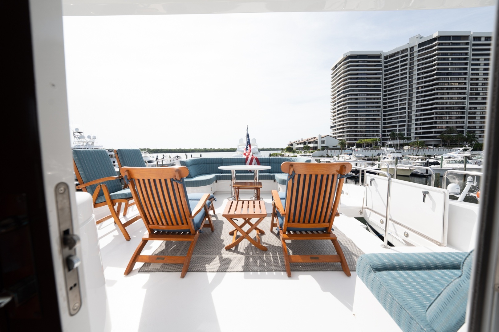 Hatteras 2012-Breakaway North Palm Beach-Florida-United States-6108346 | Thumbnail