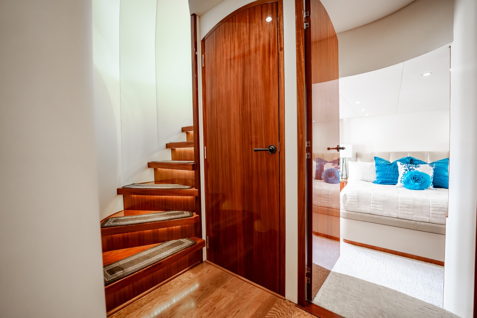 Hatteras 2012-Breakaway North Palm Beach-Florida-United States-6108230 | Thumbnail