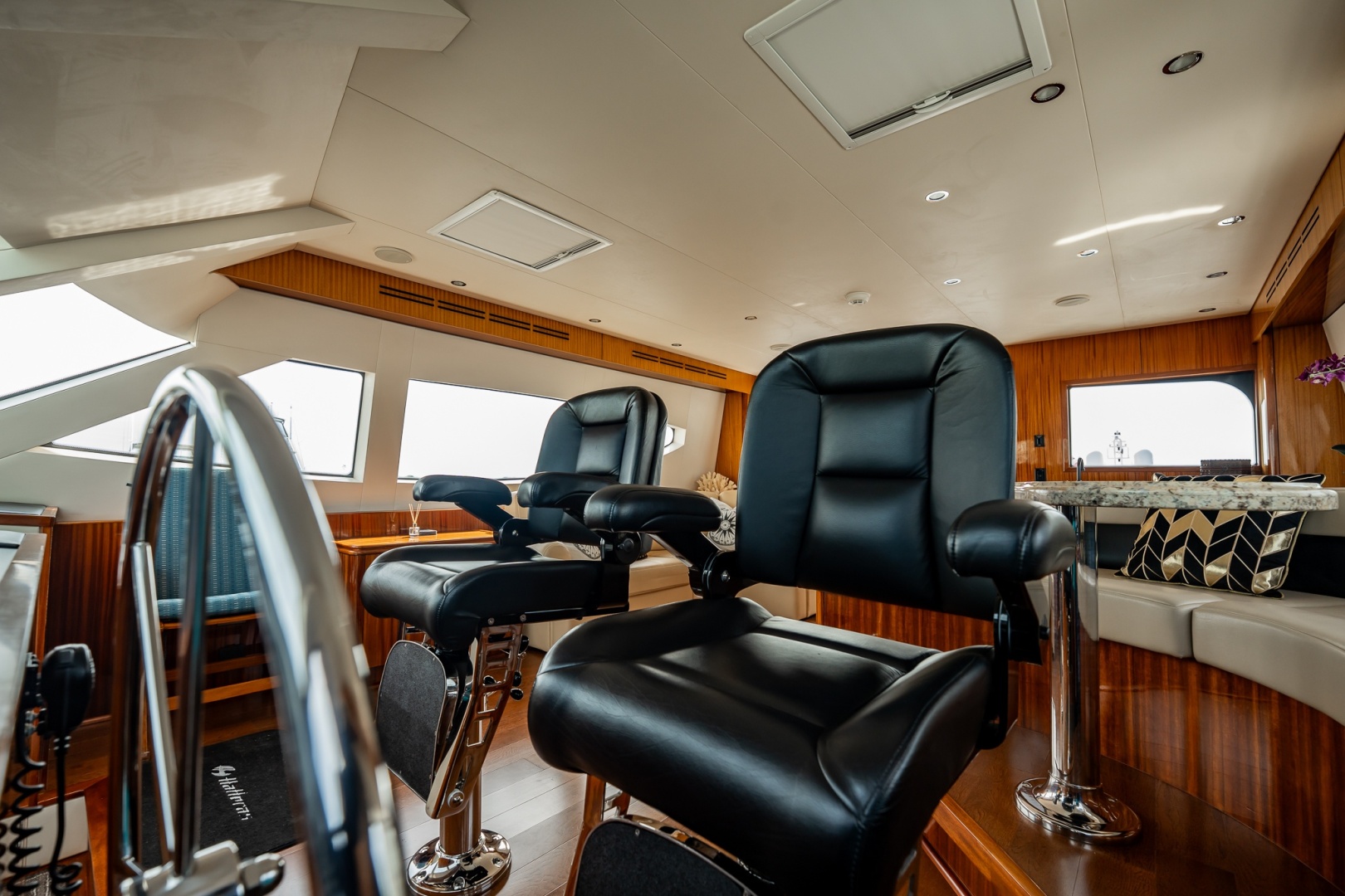 Hatteras 2012-Breakaway North Palm Beach-Florida-United States-6108101 | Thumbnail