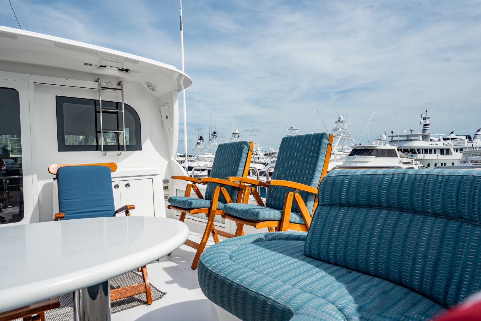 Hatteras 2012-Breakaway North Palm Beach-Florida-United States-6108367 | Thumbnail