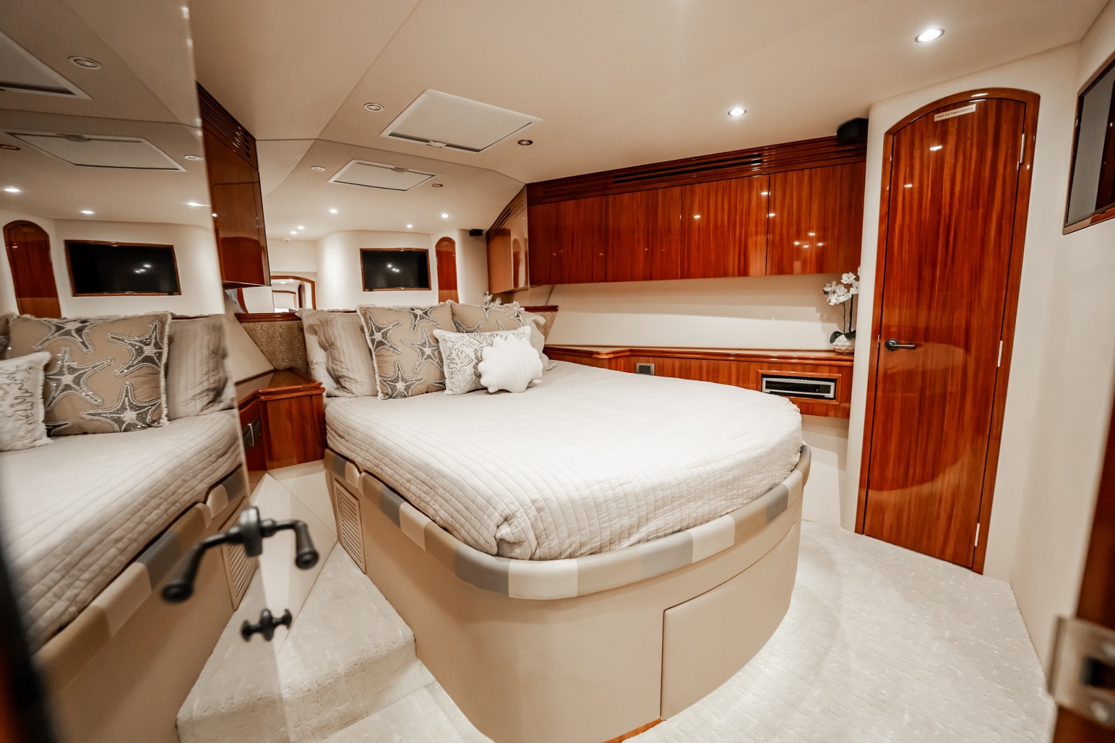 Hatteras 2012-Breakaway North Palm Beach-Florida-United States-6108226 | Thumbnail