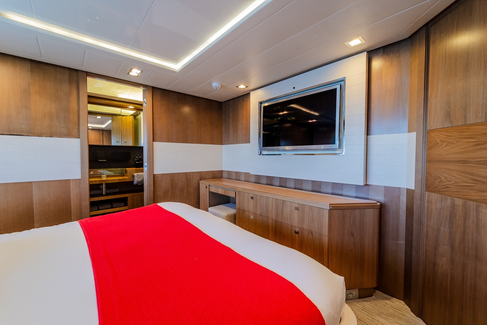 Custom Line-Raised Pilothouse 2012-One & Only Fort Lauderdale-Florida-United States-6105153 | Thumbnail