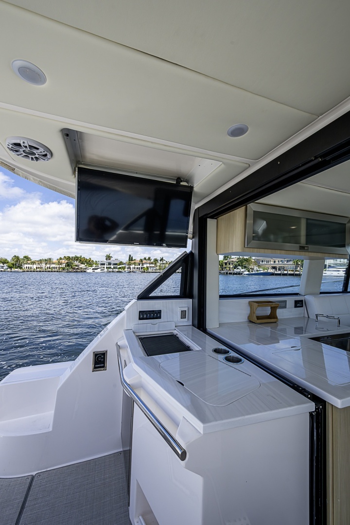 Regal-38 XO 2025-DONT TELL THE KIDS Destin-Florida-United States-6104621 | Thumbnail