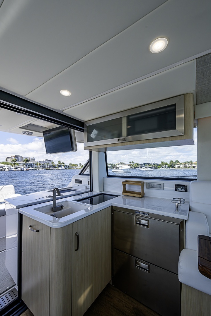 Regal-38 XO 2025-DONT TELL THE KIDS Destin-Florida-United States-6104645 | Thumbnail