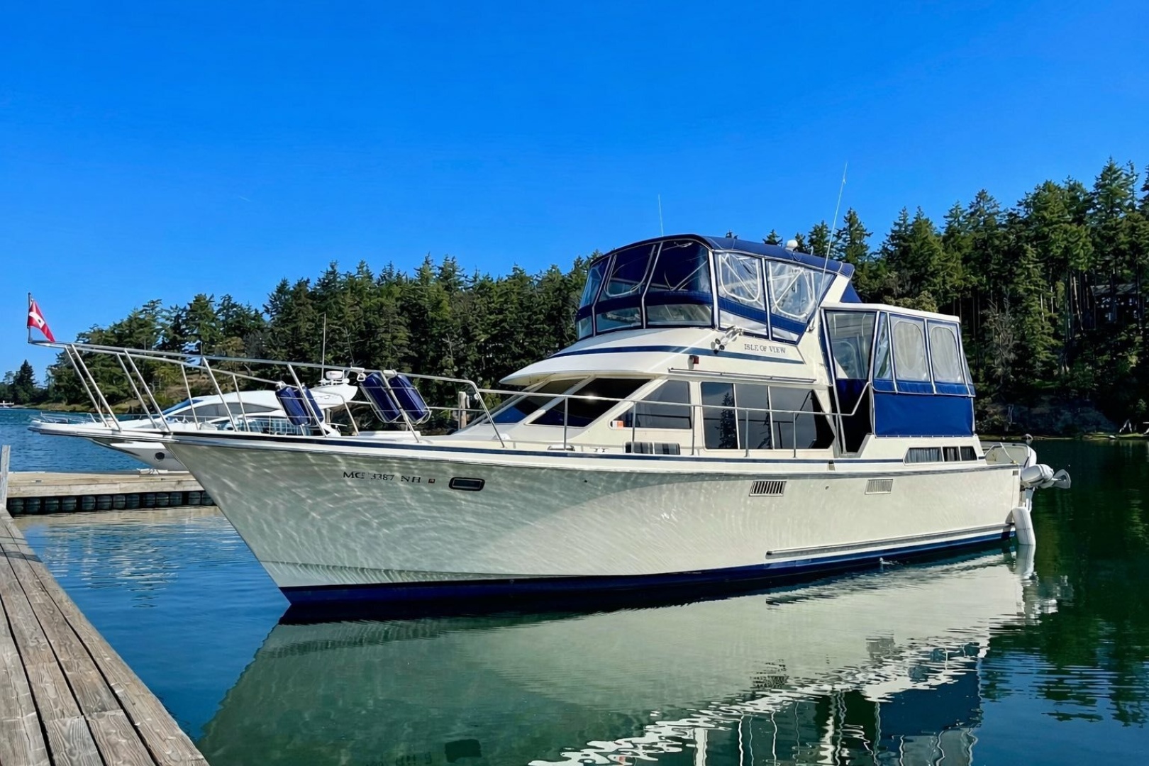 Tollycraft-Cockpit Motor Yacht 1989-ISLE OF VIEW Anacortes-Washington-United States-Profile-6104481 | Thumbnail