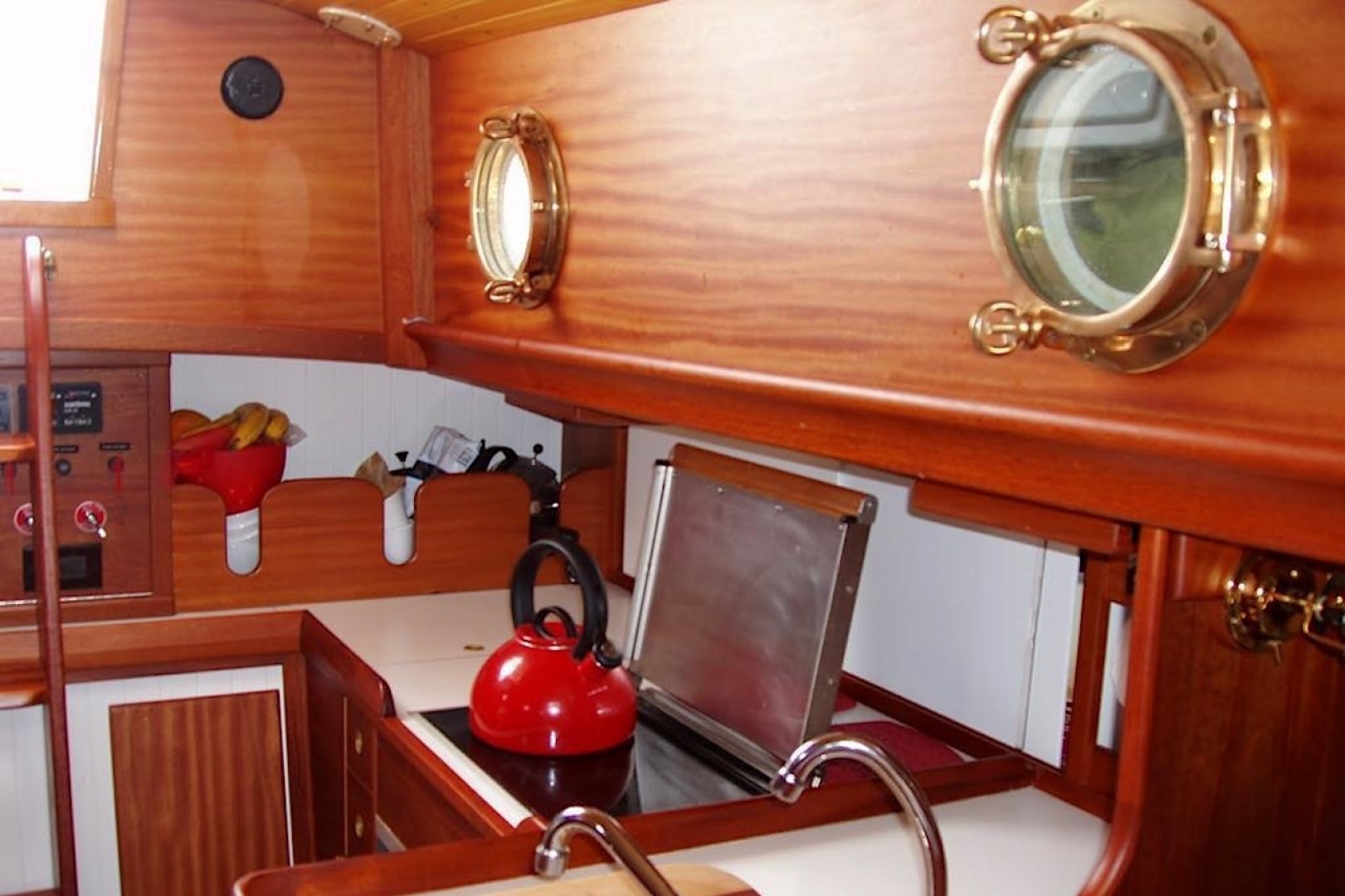 Bristol Channel Cutter-28 2006-Stravaigin  Indiantown-Florida-United States-6104456 | Thumbnail
