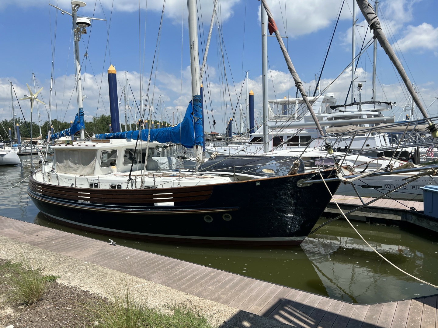 Fisher-46 1977-Yankee Clipper Kemah-Texas-United States-6105260 | Thumbnail
