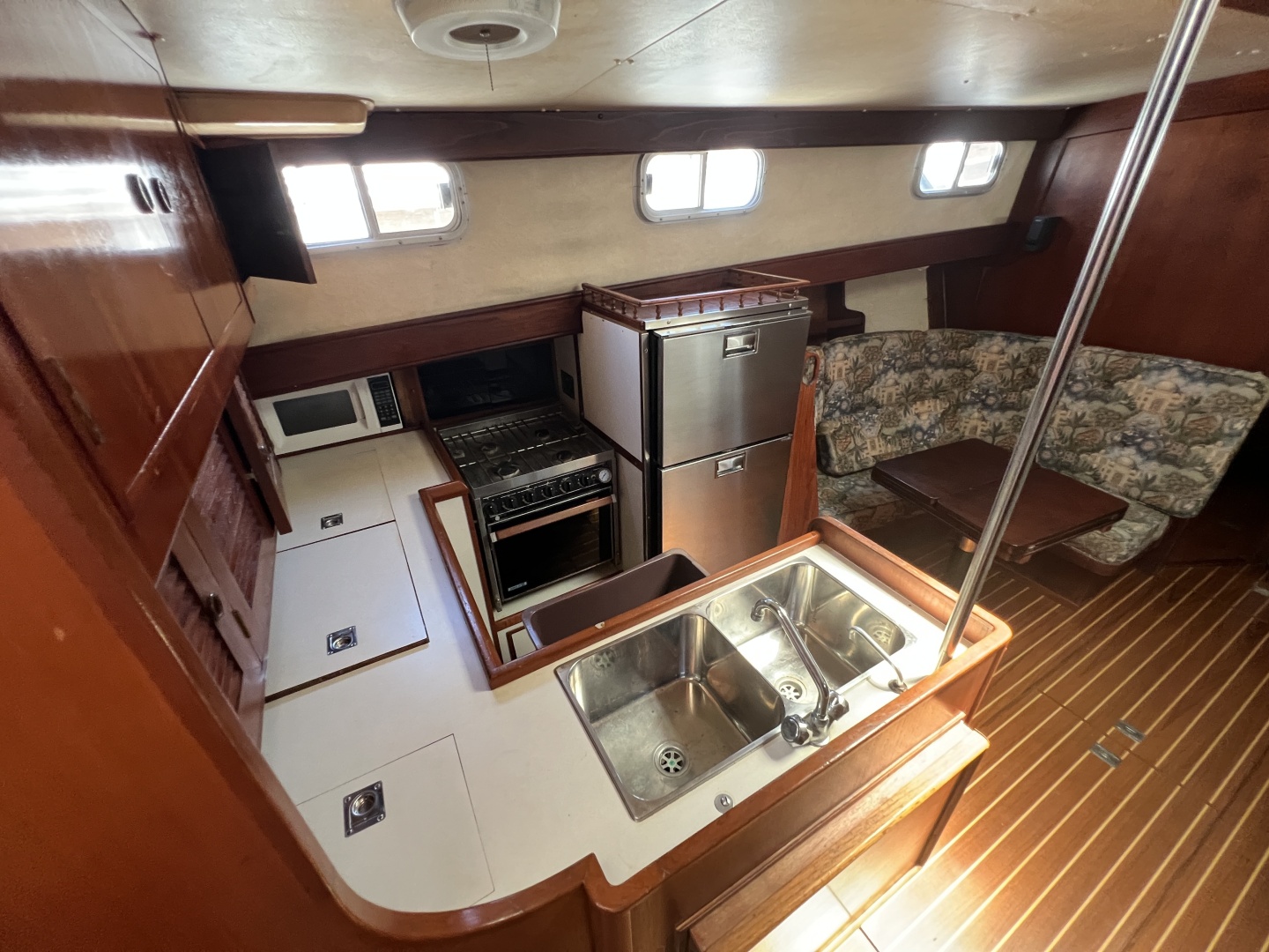 Fisher-46 1977-Yankee Clipper Kemah-Texas-United States-6105299 | Thumbnail