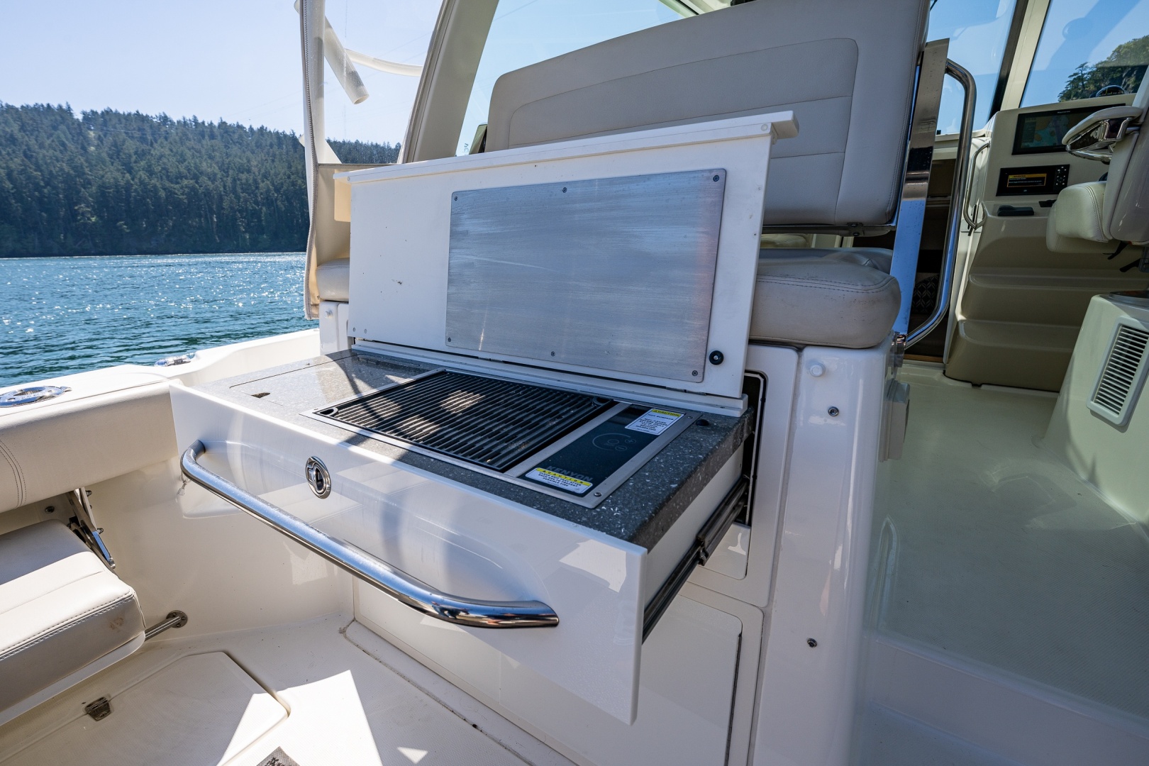 Boston Whaler-345 Conquest 2019-BARB La Conner-Washington-United States-6105576 | Thumbnail