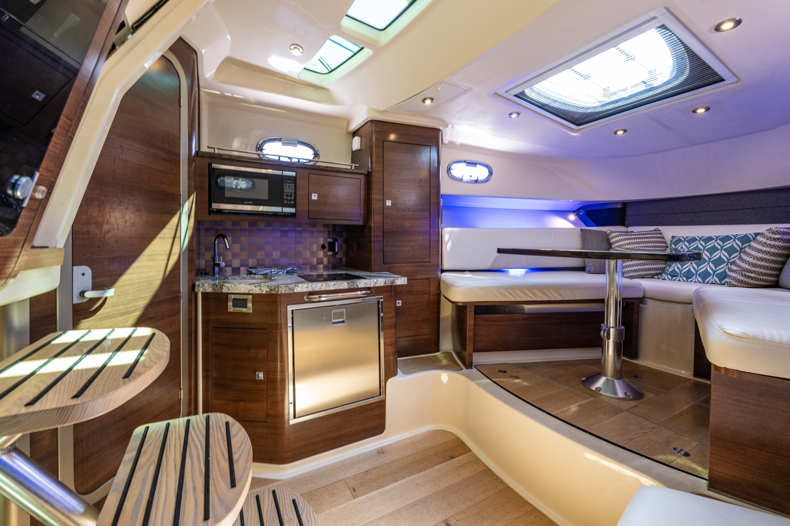 Boston Whaler-345 Conquest 2019-BARB La Conner-Washington-United States-6105562 | Thumbnail