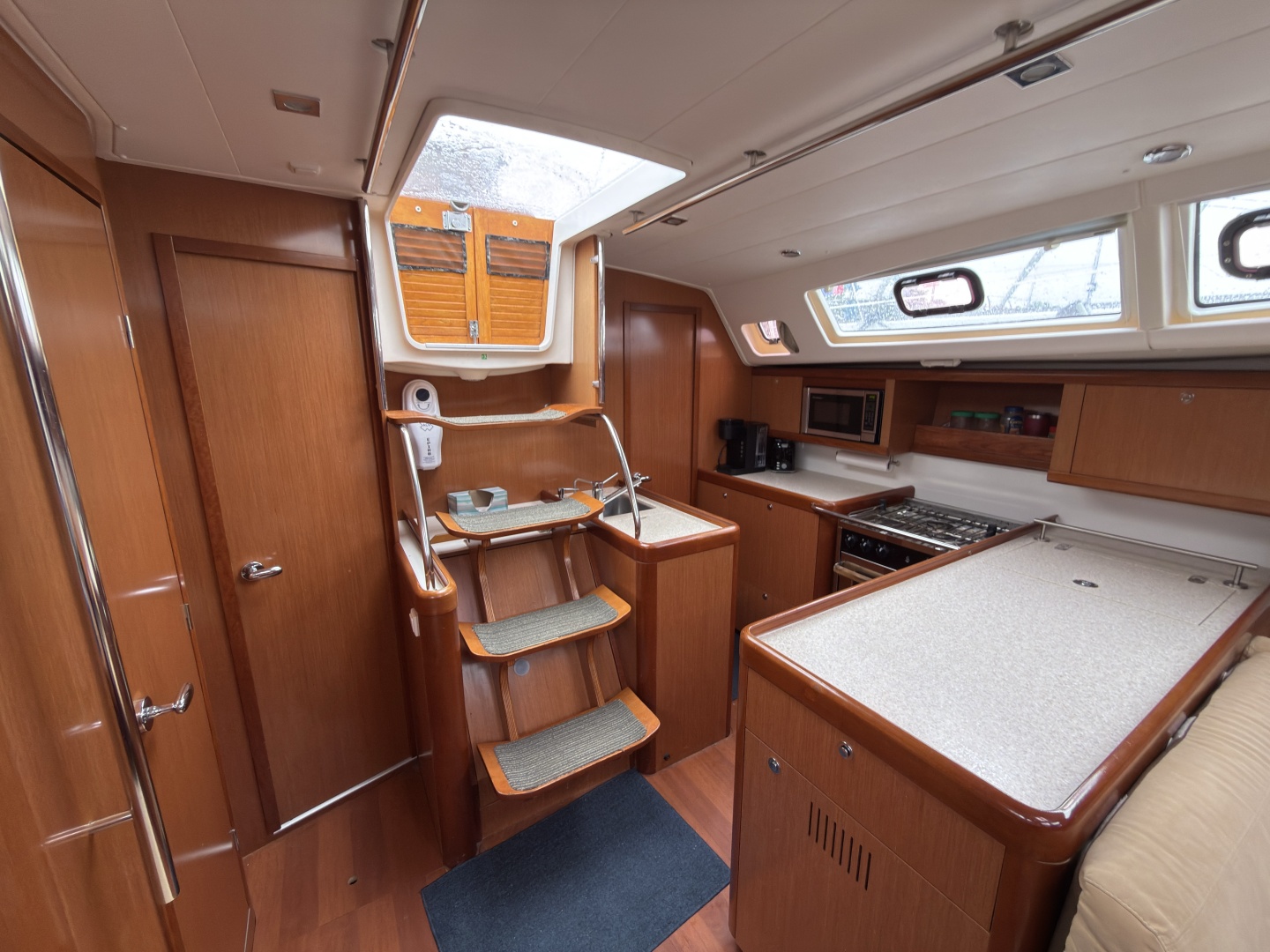 Beneteau 2010 -Brunswick-Georgia-United States-6106617 | Thumbnail