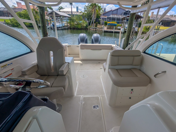 Pursuit-DC 265 Dual Console 2015 -Apollo Beach-Florida-United States-6106943