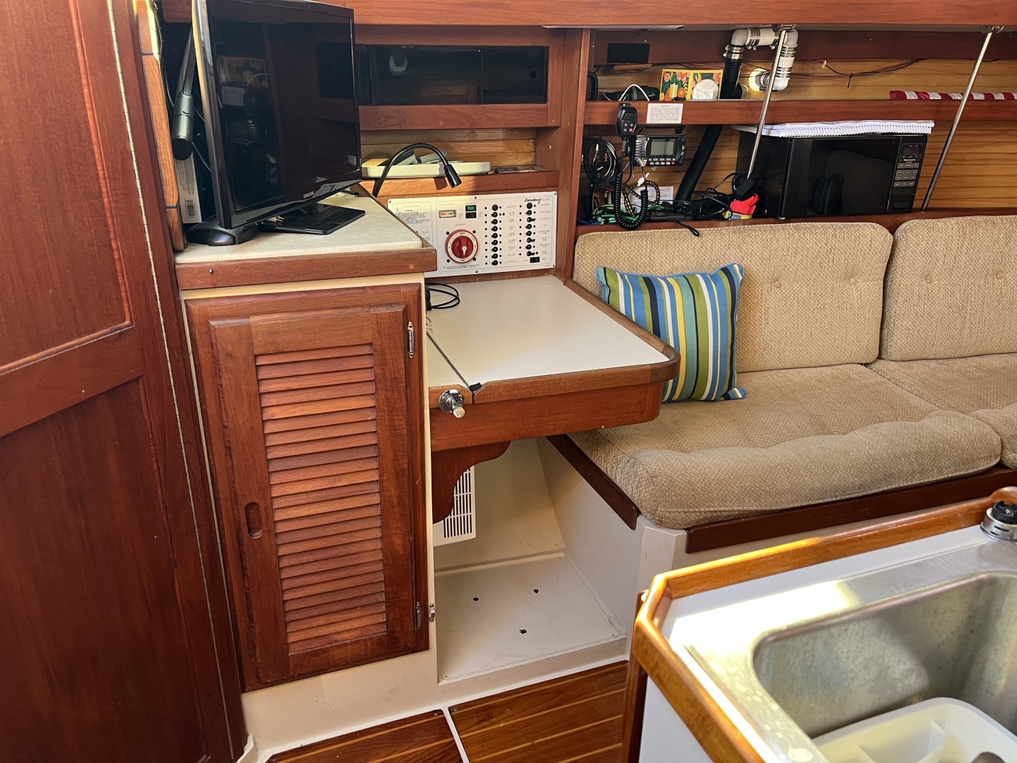 Catalina-34 1986 -Northport -Michigan-United States-6107156 | Thumbnail