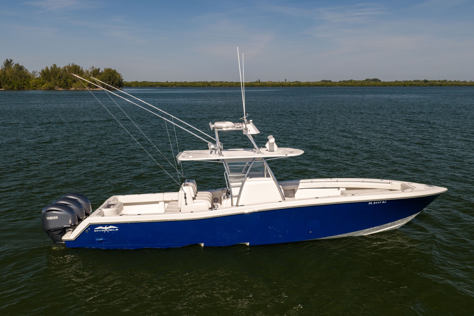 Invincible 2015 -Vero Beach-Florida-United States-6107559 | Thumbnail