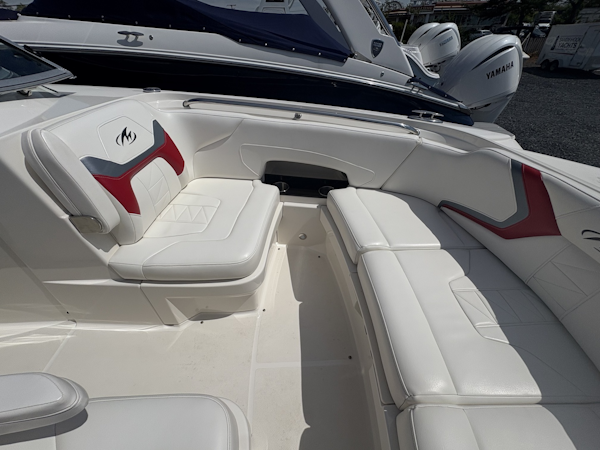 Monterey-M5 Sport Boat 2013 -Brick-New Jersey-United States-6107401
