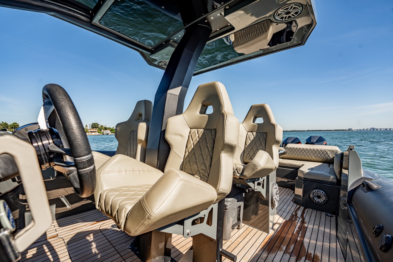 Skipper-BSK-38NC 2023-SORTED Miami Beach-Florida-United States-6112152 | Thumbnail