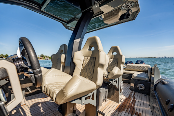 Skipper-BSK-38NC 2023-SORTED Miami Beach-Florida-United States-6112152