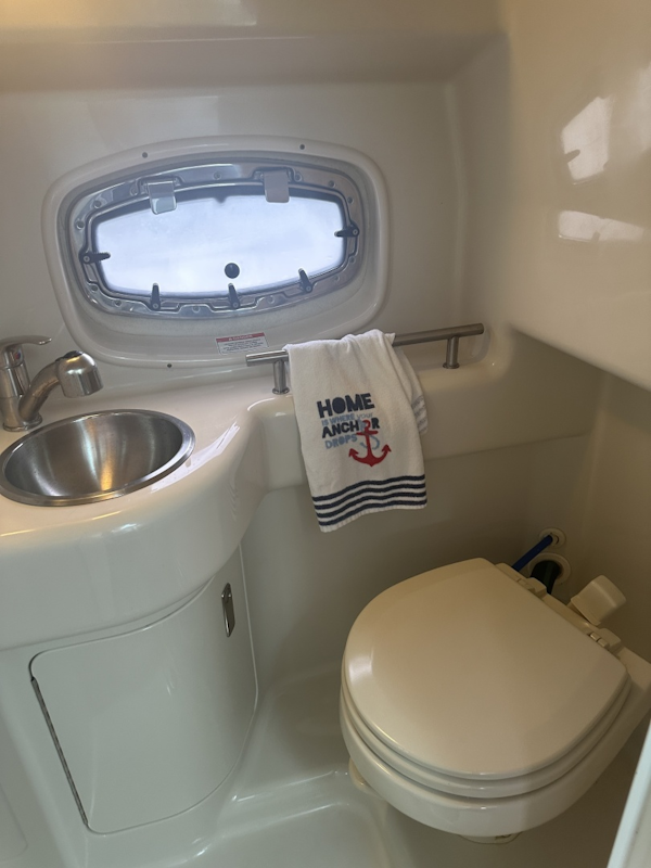 Sea Ray-260 Sundancer 2011-HAS GENERATOR Vero Beach-Florida-United States-6108411