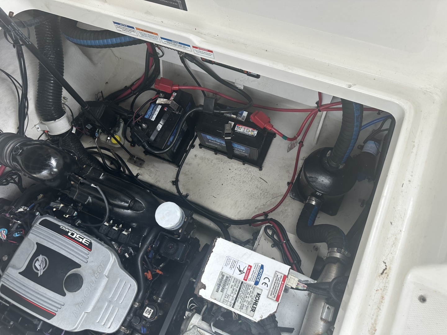 Sea Ray-260 Sundancer 2011-HAS GENERATOR Vero Beach-Florida-United States-6108397 | Thumbnail