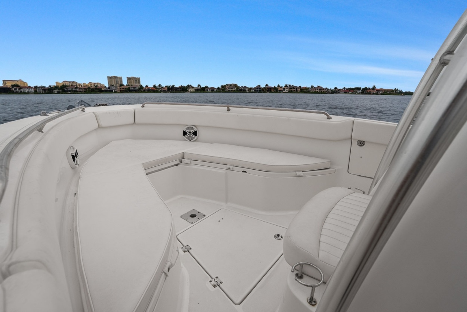 Robalo-R260 2013 -Bradenton-Florida-United States-6108655 | Thumbnail