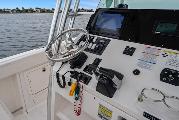 Robalo-R260 2013 -Bradenton-Florida-United States-6108666