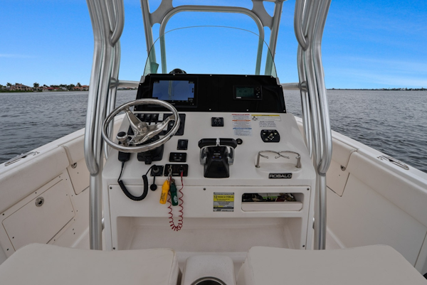 Robalo-R260 2013 -Bradenton-Florida-United States-6108664