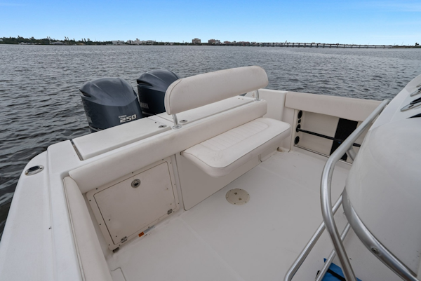 Robalo-R260 2013 -Bradenton-Florida-United States-6108662