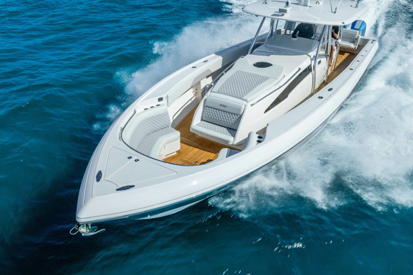 Intrepid 2015 -Deerfield Beach-Florida-United States-6108979