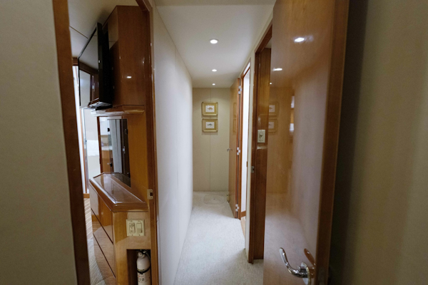 Hatteras-60 Convertible 2002-Reel Hook Up Charleston-South Carolina-United States-Hatteras 60 Reel HookUp  Interior Companionway-6109235