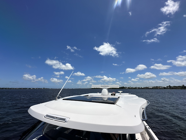 Regal-38 SAV 2025 -Stuart-Florida-United States-6186306