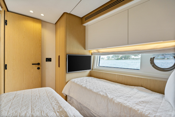 Azimut-FLY 62 2026 -Naples-Florida-United States-6205524