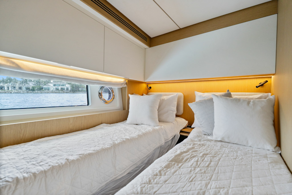 Azimut-FLY 62 2026 -Naples-Florida-United States-6205523