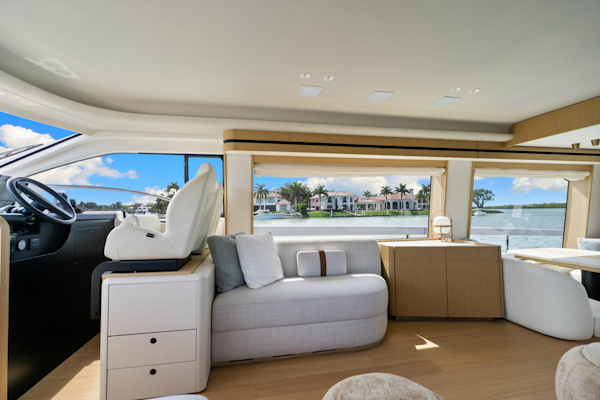 Azimut-FLY 62 2026 -Naples-Florida-United States-6205532