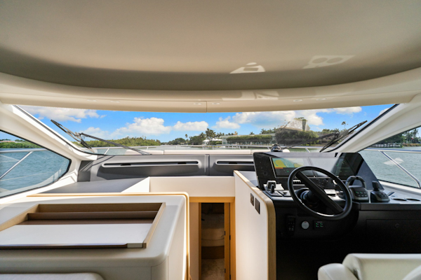 Azimut-FLY 62 2026 -Naples-Florida-United States-6205537