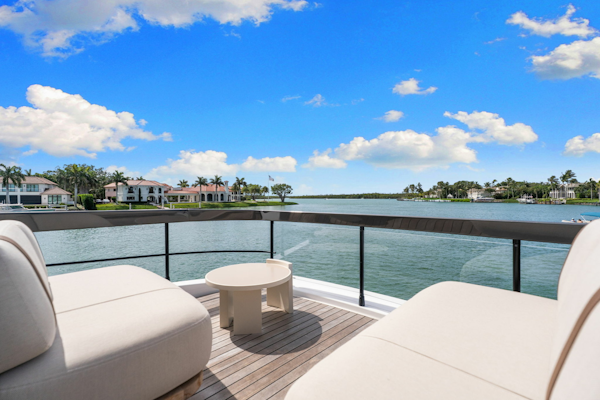 Azimut-FLY 62 2026 -Naples-Florida-United States-6205557