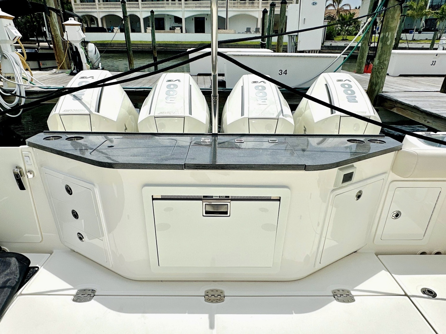 Boston Whaler-405 Conquest 2023 -St. Pete Beach-Florida-United States-6110031 | Thumbnail