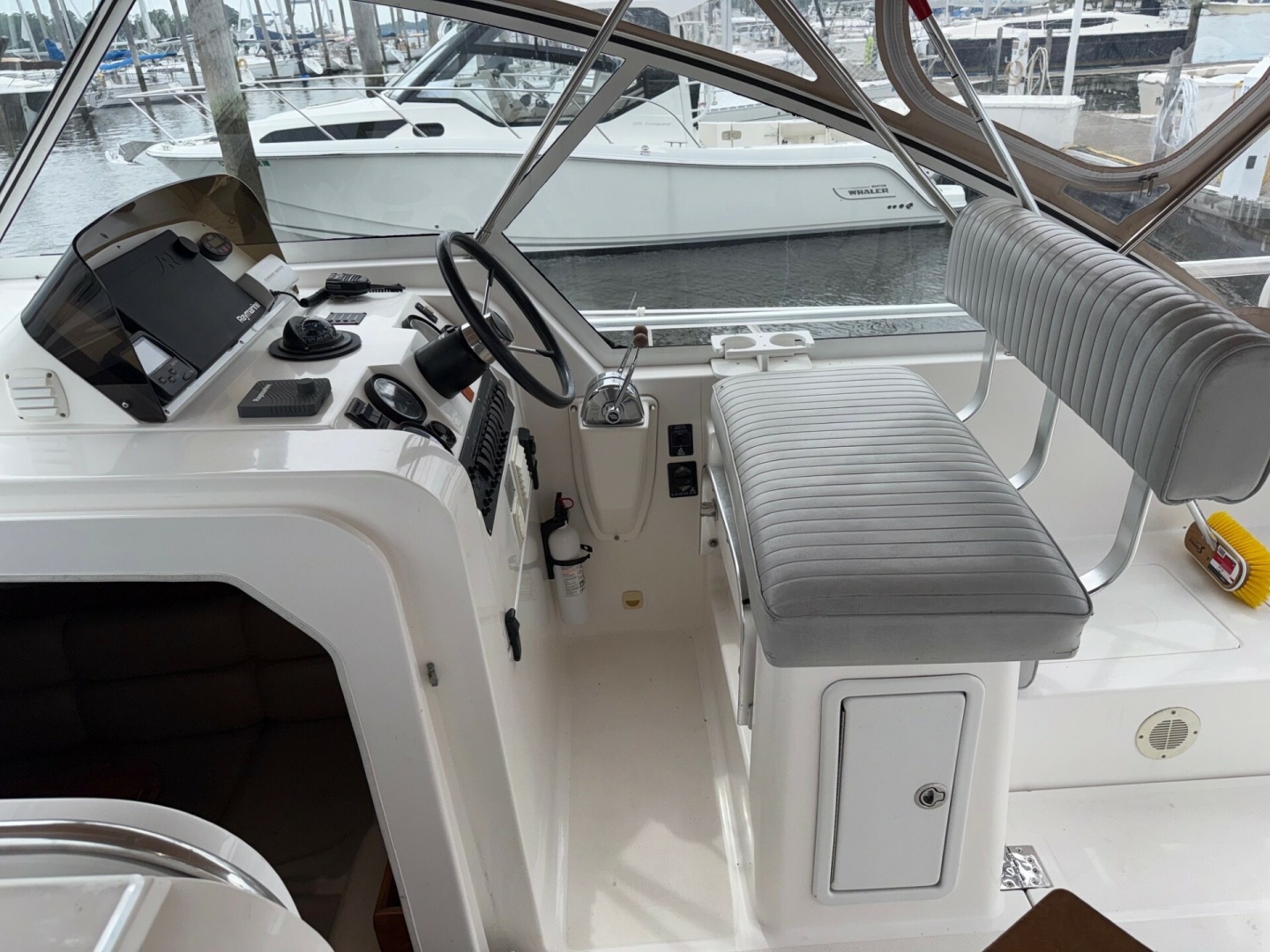 Mainship-34 Pilot 2003 -Branford-Connecticut-United States-6257345 | Thumbnail