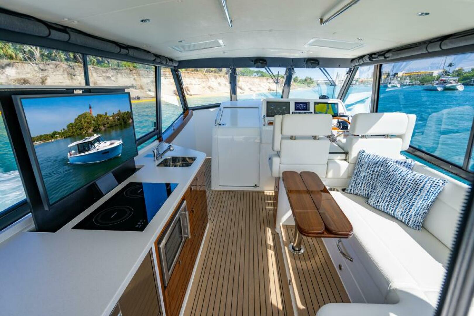 MJM-4 2024-Spyhop Jupiter-Florida-United States-6110397 | Thumbnail