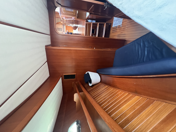 Heritage East-36 Sundeck Trawler 2007 -St. Petersburg-Florida-United States-6115318